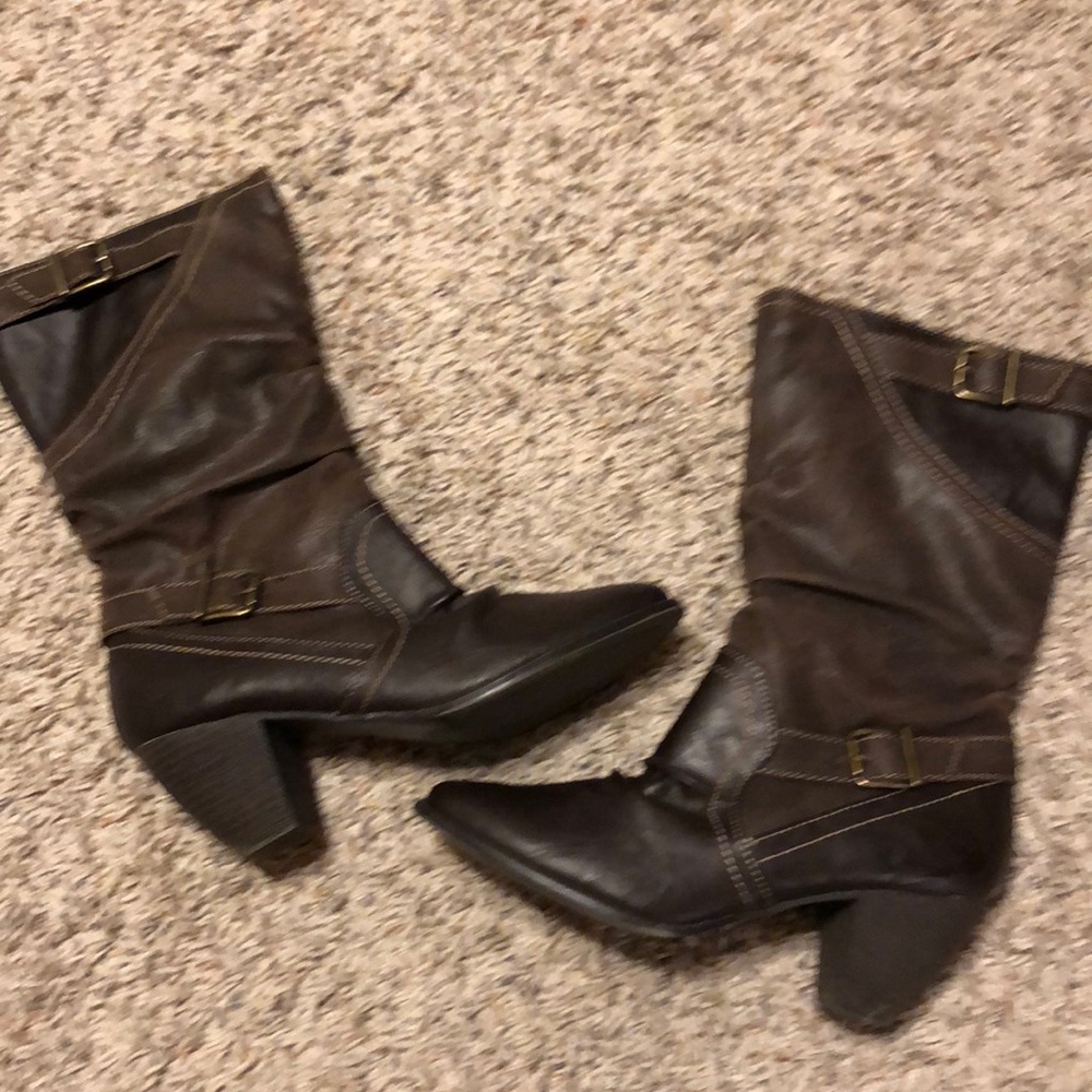Brown 7.5 boots